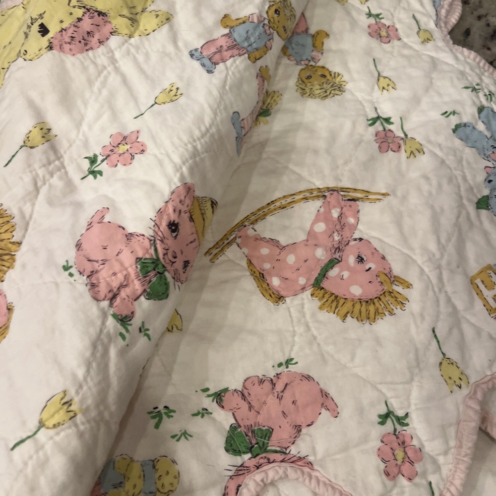 Vintage Baby Blanket Crib Quilt Pastel Boy GIrl Bunny  44x31" - Picture 7 of 8